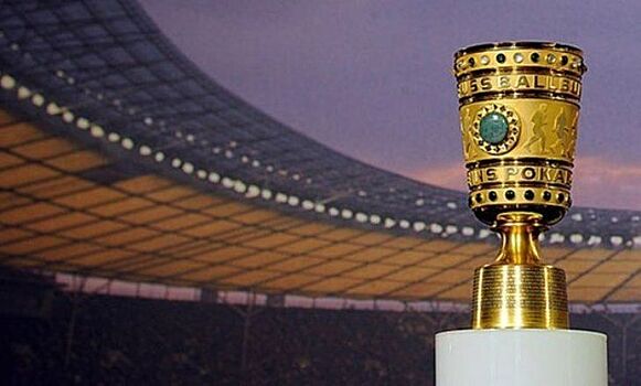 «Лейпциг» вышел в 1/8 финала Кубка Германии по футболу, разгромив «Аугсбург»