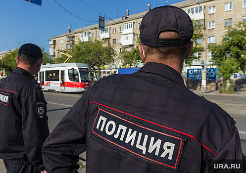 Форма мешает пермским полицейским бороться с экстремизмом
