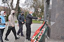 В Анапе почтили память героев Отечества