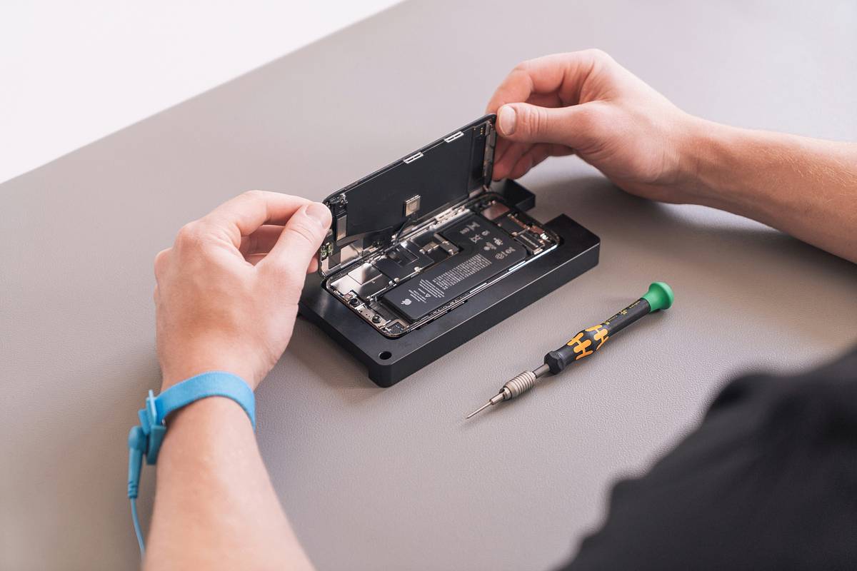 В Китае научились воскрешать iPhone