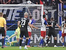 "Санкт-Паули" одержал победу в Гамбургском дерби