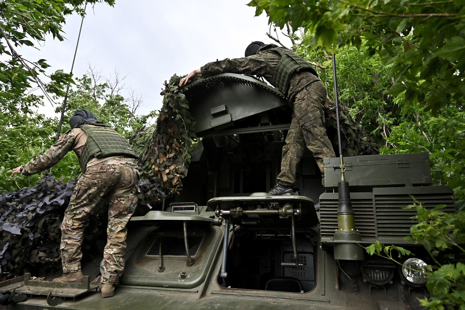 В Белоруссии сообщили о прибытии партии ракетных комплексов Тор-М2 из РФ