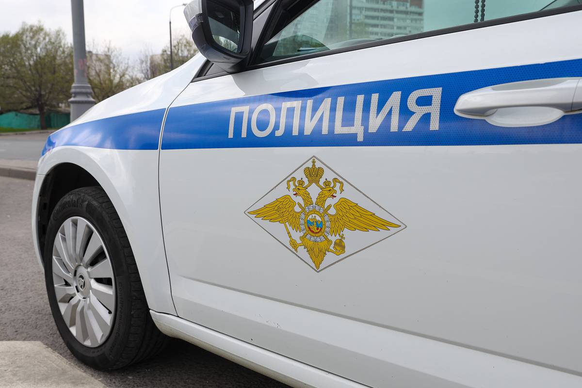 Российский подросток напал на подвозившего его водителя и угнал его машину