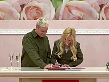 SHAMAN и Мизулина расписались в Донецке