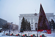 Новогодняя ель и ледовый городок исчезнут из центра Кемерова