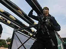 «Луна» в иллюминаторе: Авианосцем «Джеральд Форд» американцы решили не рисковать