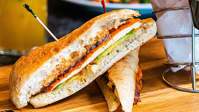 Как приготовить вкусные бутерброды из зажарки