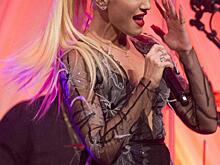 Блэйк Шелтон и Гвен Стефани не хотят к алтарю