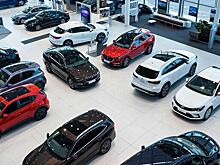 Стало известно, какие авто подорожали в России