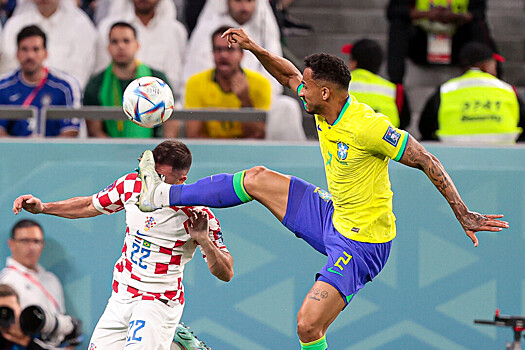 Игорь Федотов считает, что судья должен был удалить Данило в матче Бразилия — Хорватия