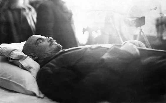 21 января 1924 года умер Владимир Ленин