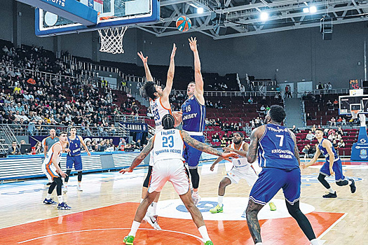 "Триллер" со счастливым концом: баскетболисты одержали первую победу в чемпионате Единой лиги ВТБ