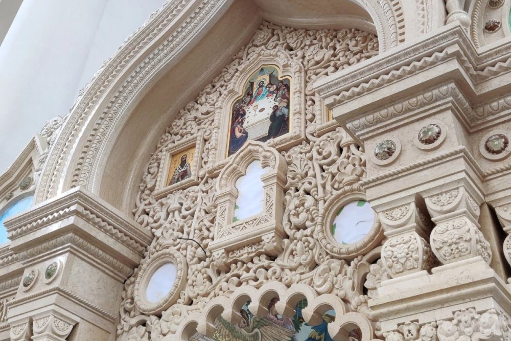 Во Владивостоке прошло освящение строившегося 12 лет кафедрального собора
