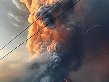 На вулкане Эбеко на Курилах зафиксировали два пепловых выброса высотой до 2 км