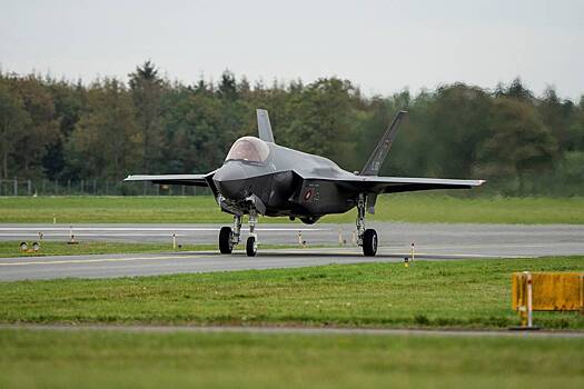 Стало известно о возможности США «отключить» датские F-35