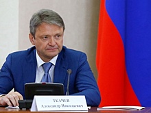 Александр Ткачев вопреки слухам останется главой Минсельхоза РФ