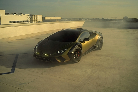 Lamborghini официально представил кроссоверный суперкар Huracan Sterrato