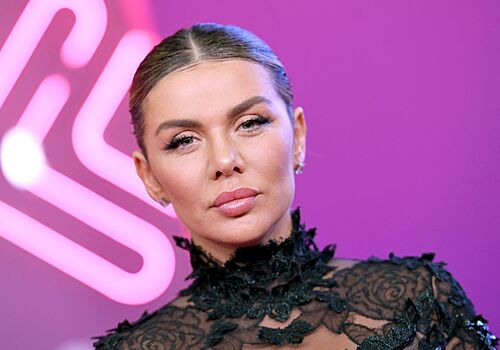 40-летняя Анна Седокова показала лицо без макияжа