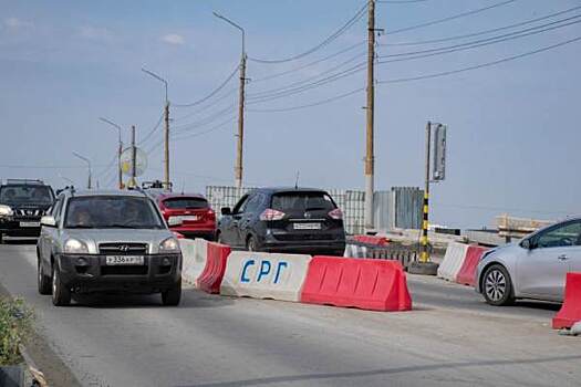 В Кургане на ремонтируемом путепроводе открыли вторую полосу для автомобилей