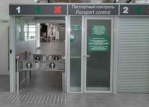 Провозили в ручной клади: в аэропорту Платов уничтожили творог, привезенный из Таджикистана