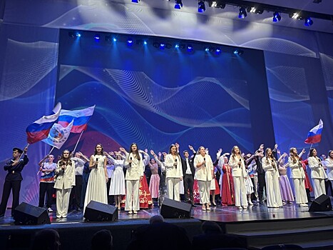 Студенты Губкинского университета реконструировали историю объединения народов России