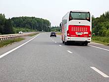 В Казахстане перевернулся автобус с детской футбольной командой