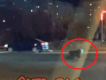 Упавшей на оживлённом перекрёстке благовещенке никто не помог