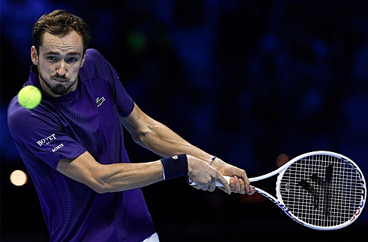 Медведев объяснил поражение от Циципаса на Итоговом турнире ATP