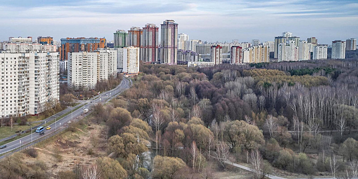 В двадцати районах столицы по заявкам жителей проведены измерения качества воздуха