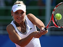 Веснина проиграла Козловой на турнире в Санкт-Петербурге