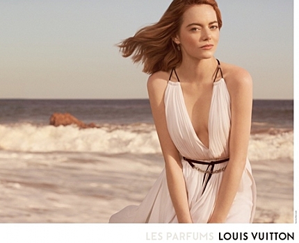 Эмма Стоун снова снялась для Louis Vuitton — актриса стала лицом аромата Attrape-Rêves