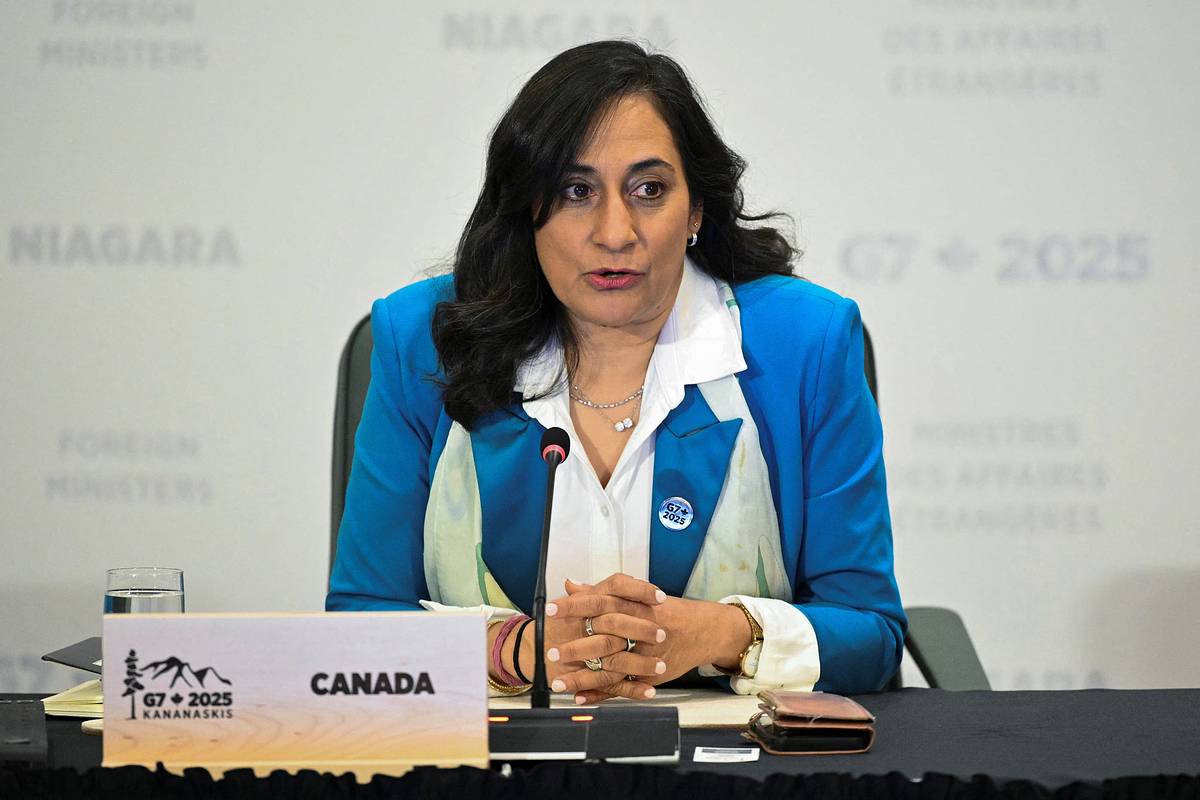 Канада призвала сохранить коллективное давление на Россию