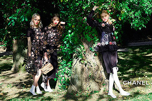Лагерфельд превратил моделей в лесных нимф