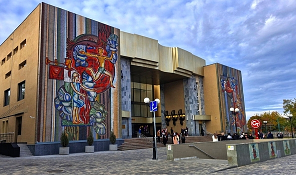 В Волгограде открылся Центр развития школьных и студенческих театров