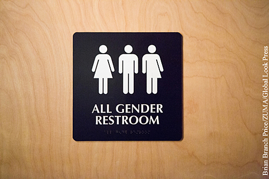 В чем подоплека «битвы за права трансгендеров» в США
