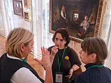 На выставке работ Поленова и его учеников в Суздале играет музыка его сочинения