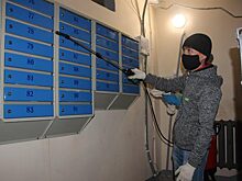 В Железнодорожном районе взялись за дезинфекцию подъездов
