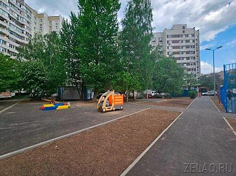 Работы по благоустройству территории стартовали в деревне Яковлевское поселения Новофедоровское