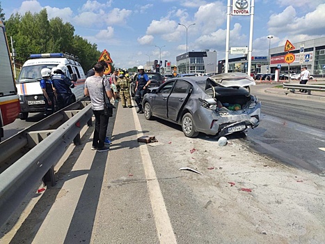 Страшная авария произошла на улице Ларина в Нижнем Новгороде