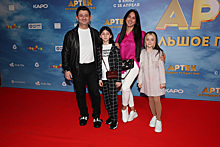 Звезды с детьми появились на премьере фильма «Артек. Большое путешествие»