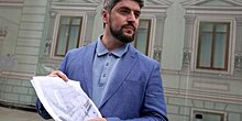 И.Свиридов посетил дом-памятник С.Елагина для решения вопроса о планируемой к нему пристройке