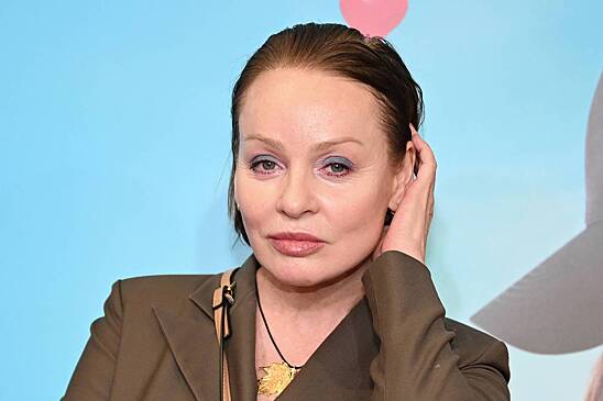 Раскрыта стоимость пластики 60-летней звезды сериала «Бальзаковский возраст»