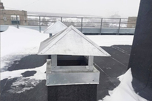 Жители кузбасского города получили компенсацию из-за протекающей крыши