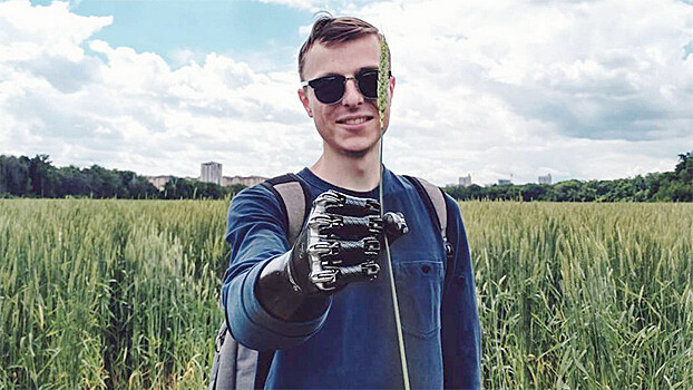 Дублёр рук в сериале «Толя-робот» — о жизни людей с бионическими протезами
