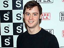 Звезда детских проектов Disney Дэн Бенсон завел аккаунт на OnlyFans