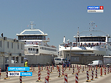 Автопаром «Борис Штоколов» в порту Кавказ совершил навал на лоцманский катер «Росморпорта»