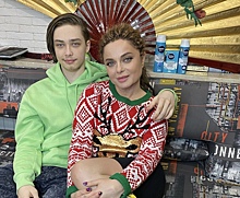 «Как брат с сестрой!» 47-летняя Наташа Королева восхитила фанатов совместным фото с сыном