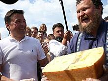 Глава Подмосковья дал старт строительству новой сыроварни
