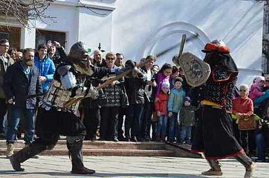 Праздничный рыцарский турнир в честь женщин устроят на главной площади Феодосии