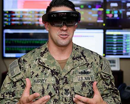 Армия США решила купить очки Microsoft несмотря на жалобы солдат